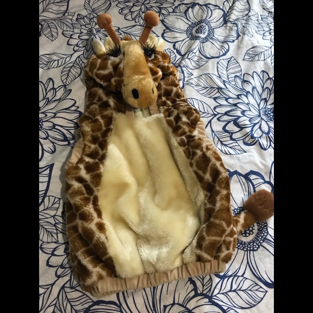 Giraffe costume
